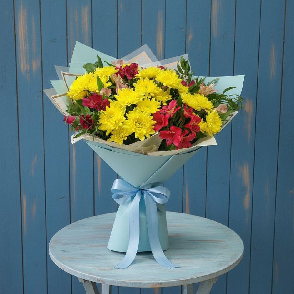 Букет цветов из: Альстромерии и Хризантемы в Троицком Алтайский край