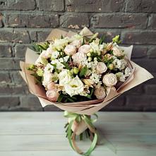 Букет цветов из:  Альстромерии, Розы и Хризантемы в Троицком Алтайский край