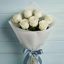 Букет 7 Белых роз Эдлесс Лав в Троицком Алтайский край
