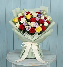 Букет цветов из:  Розы в Троицком Алтайский край