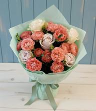 Букет цветов из:  Розы в Троицком Алтайский край