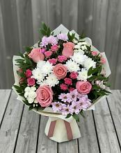 Букет цветов из:  Альстромерии, Гвоздики, Розы и Хризантемы #REPLACE_PRED# Троицком Алтайский край