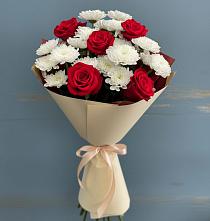 Букет цветов из:  Розы и Хризантемы в Троицком Алтайский край