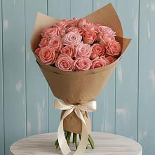 Букет цветов из:  Розы в Троицком Алтайский край
