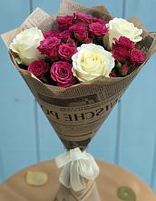 Букет цветов из:  Розы в Троицком Алтайский край