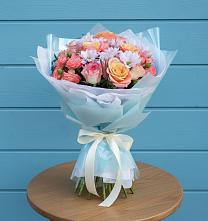 Букет цветов из:  Хризантемы и Розы в Троицком Алтайский край