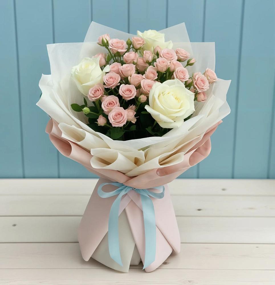 Букет цветов из: Розы в Троицком Алтайский край