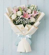 Букет цветов из:  Лилии в Троицком Алтайский край