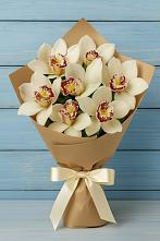 Букет цветов из:  Орхидеи и Розы в Троицком Алтайский край